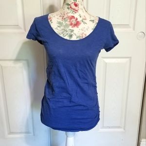 🎉HP🎉 Old Navy maternity scoop tee
